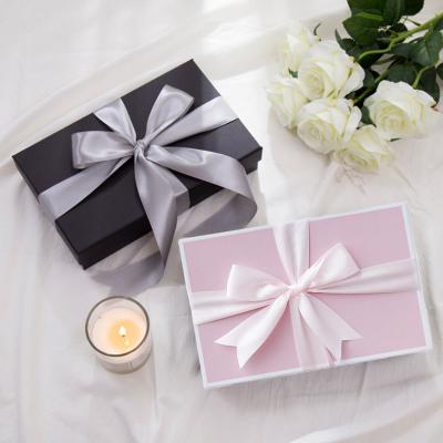 China Creative Recycled Materials Handmade Gift Box Ribbon Bow Lipstick Gift Box Sky And Earth Cover Gift Box for sale