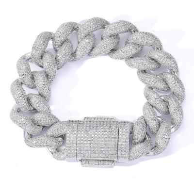 China Custom High End Hip Hop Jewelry Mens Outlet Hip Hop Iced Out Bling Bling 18mm Zircon Restrictor Chain Bracelet for sale