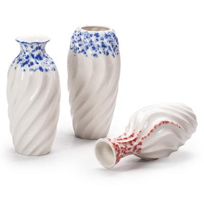 China Blue Vase In GuYao Amazon Decoration Of Chinese Flower Arrangement Warm Home Minimalist Ceramic Vase And White for sale