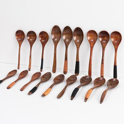 China Sustainable Kitchen Accessories Mixing And Cooking Long Handle Japanese Wooden Soup Spoon Serving Spoons for sale