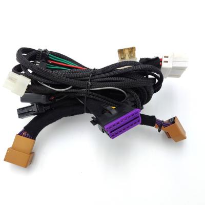 China Auto China Manufacturing Custom Auto Cable Wire Harness Fitted With Telematics Box for sale