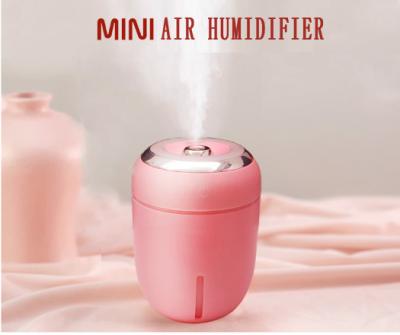 China Hot Selling Hotel 2019 New 3 in 1 Home Using Chargeable Air Condiction Humidifier USB Fan USB Reading Lamp Water Spray Humidifier for sale