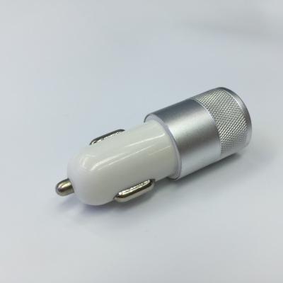 China Douaneembleem Multi - adapters van de de autolader van de Kleuren de mobiele telefoon, lader van auto de lichtere usb Te koop