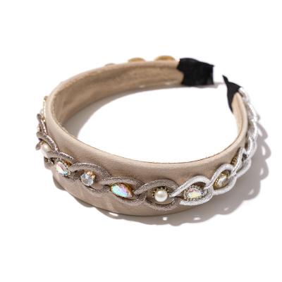 China New Vintage Balot Style Wide Brim Female Chain Inlaid Pearl Headband Headband Headband for sale