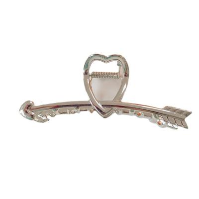 China Big Smart Casual Shark Clip One Arrow Through Heart Grabbing Clip Female Head Accessories for sale