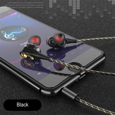 China Dual Dual Dynamic In-ear Speakers Wired In-ear Mobile Headphones Bass Headphones Custom for sale