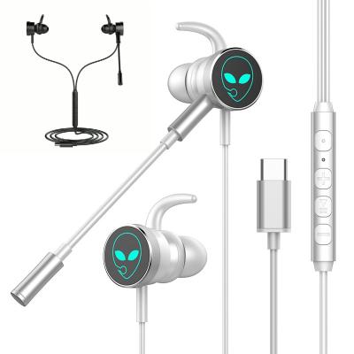 China Flash RGB In-Ear Gaming Earphone Stereo Mobile Microphone Metal Shell Soundproof Type-C Headset for sale