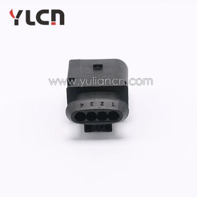 China Automotive Best Quality 4 Way Automotive Connectors Amp 699296 A699297 for sale