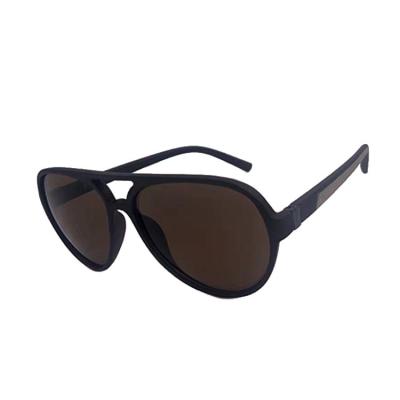 China Outdoor Sunglasses 2021 Driving Sunglasses Brand Vintage Classic Women Pilot Sunglasses Men Luxury Shades Sun Glasses for sale