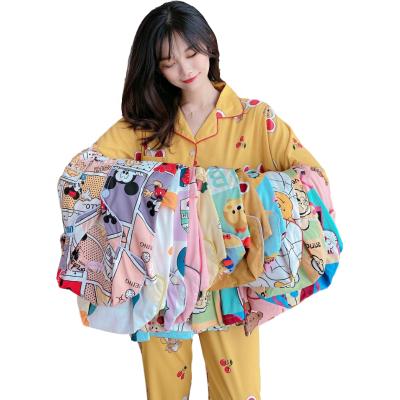 China 2021 Thermal Designers Family Homewear Pajamas Set Pants Long Sleeve Pajamas Women for sale