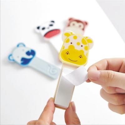 China New workable lovely cartoon toilet seat lift handle/convenient toilet seat lift handle/single simple toilet lid lifter for sale