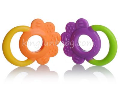 China Funny Double Colors Cool Teething Rings , Baby Bottle Shape Teething Toys For Toddlers for sale