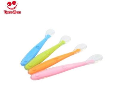 China Health Silicone Baby Spoon Softness , Infant Cutlery Set Flexible Pp Material for sale