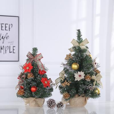 China Eco-Friendly In Christmas Decoration Supplies Ornament 10cm Assembled Tabletop Ornament Mini Wholesale Christmas Tree for sale