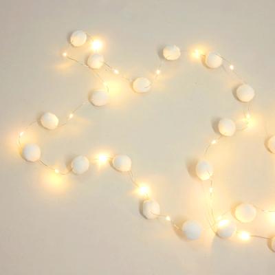 China Modern 3M Christmas Party Decoration mini 30mm LED lit Pom Pom Fairy String 30 led battery light for sale