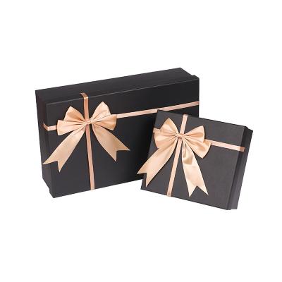 China Recycled Materials Logo Printing Cardboard Gift Packaging Paper Box Custom Paper Gift Boxes With Ribbon Wholesale for sale