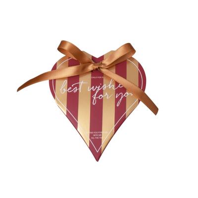 China Disposable Stripes Candy Gift Wrapping Paper Boxes Boutique Heart Shaped Party Paper Box With Ribbon for sale