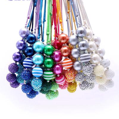 China 20mm Pearl Fashion 18 Color Environmental Friendly Bubble Gum Beads Chunky Necklace Little Girls Adjustable Rope Jewelry Necklace for sale