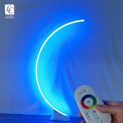 China Living Room Modern Indoor Black RGB LED Bedroom Decoration Modern Design White Floor Light for sale