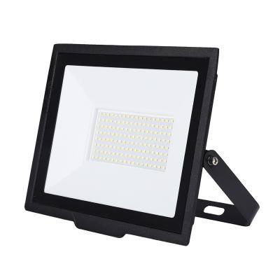 Κίνα IP66 Waterproof Flood Light 3KV Surge Protection With Aluminum Lamp Body προς πώληση