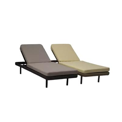 China Outdoor Rattan Sun Loungers General Outdoor Furniture NO Folded Design for Garden Pool for sale