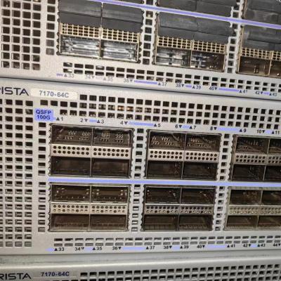 Chine 12.8Tbps Capacité de configuration fixe programmable Commutateur de centre de données DCS-7170-64C-F à vendre