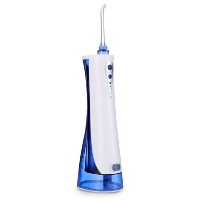 China Outdoor Dental Water Flosser High Capacity Oral Dental Irrigator With Electric Toothbrush for sale