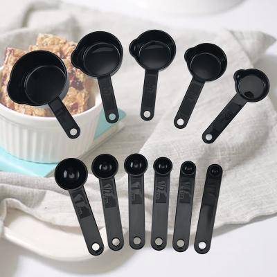 China Viable black color 11 piece plastic measuring cups and scoops for sale