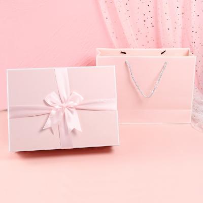 China Recycled materials wholesale high-end pink gift box customized gift box purchase the price is favorable basket gift box for sale