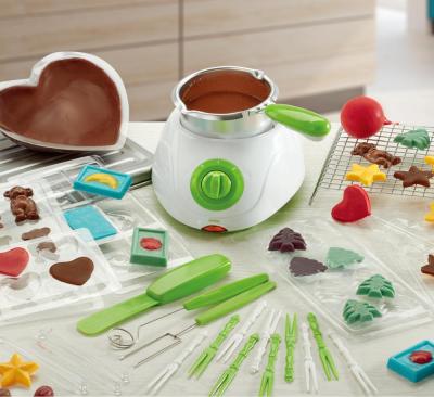 China Eco - Friendly Electric Chocolate Crucible , Commerical Electric Chocolate Fondue Set Machine for sale