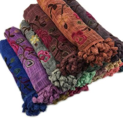 China Autumn And Winter New Female Tassel Embroidery Scarf Factory Dyed Knotting Cotton And Breathable Canvas Shawl Scarf Vs085 for sale