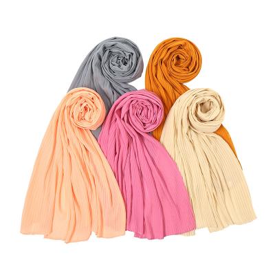 China Wholesale 2022 Wholesale 2022 Female Pearl Chiffon Pleated Fashion Neckerchief Hot Selling Breathable Scarf Wide Chiffon Yw052 for sale