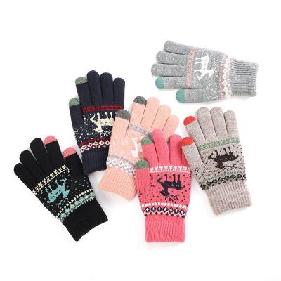 China 2022 New Jacquard Gloves Cute Deer Fleece Thicken Protection Men Women Warm Touch Screen Knitted Glove Wholesale for sale