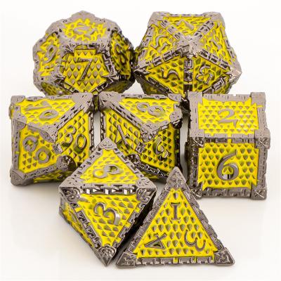 China Solid Dnd Die Cut Dragon Scale Solid Metal Yellow DND Die Set Game Metal for Dungeons and Dragon D&D for sale