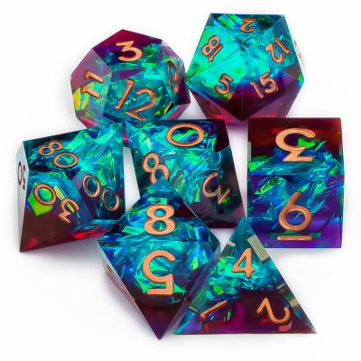 China Mtg game resin dnd die set D&D dice resin table cutting edge die cut polyhedral dies set handmade dnd dice role playing game for sale