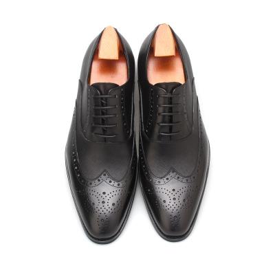 China Good Quality Luxury Italian Style Anti-Smell Formal Shoes Men Dress Shoe Slip On Genuine Leather Mens Shoes Office Handmade Shoes for sale