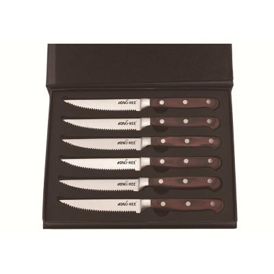 China 4.5 Inch Disposable Serrated Steak Knives With Pakka Stainless Steel Wood Handle for sale