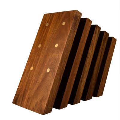 China Sustainable Customized Wooden Magnetic Acacia Knife Block for sale