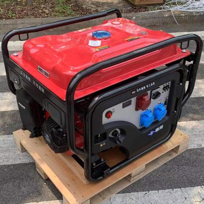 China 10kW Power Value Gasoline Groups Portable Gasoline Electric Welding Generator With 2.4L Wheel for sale