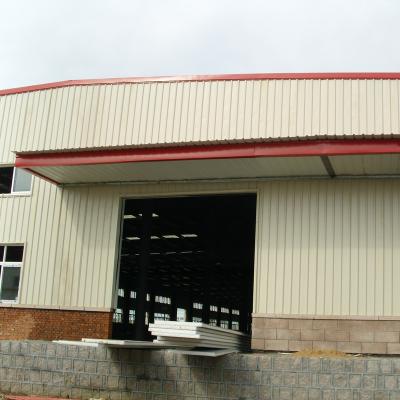 China Large Span Traditional Customized Space Steel Structure Warehouse Barn for sale