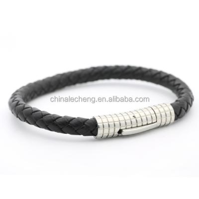 China / Fashion Cheap Wholesale Men's Bulk Genuine Leather Bracelet For Gentleman for sale