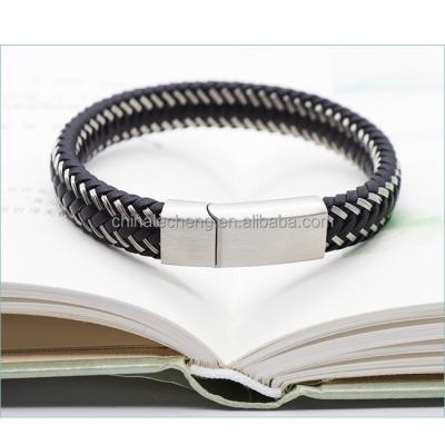 China / Charms Custume Eco-Friendly Handmade Logo Color Braided Leather Fashion Bracelet China Manufacture for sale