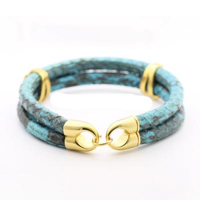 China / 2021 Factory Supply Fashion Jewelry Luxury Diamond Bracelet Artificial Python Leather Bracelet for sale