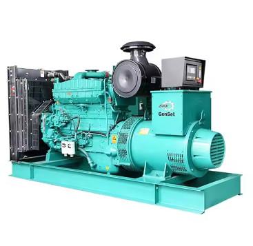 China Set de gerador diesel 550KVA Cummins motor gerador central eléctrica gerador eléctrico de quadro aberto gerador alternador para edifício de fábrica à venda