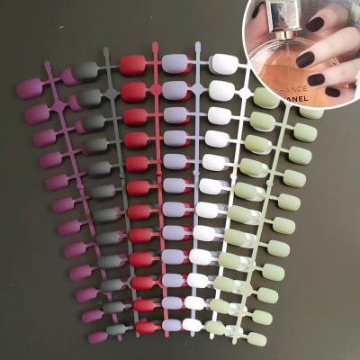 China Design Fake Nails Short 24pcs Round Frosted Waterproof Press On Nail Packing Box Factory Direct New Product Artificial Nails for sale