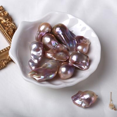 China Freshwater Pearl AAA Grade 15~19x20~30mm Fireball Shape Baroque Loose Bead Natural Freshwater Pearl for sale