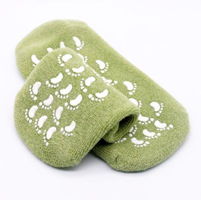 China Anti-Slip Silicone Socks Moisture Cooling Moisturizing Spa Silicon Gel Socks for sale