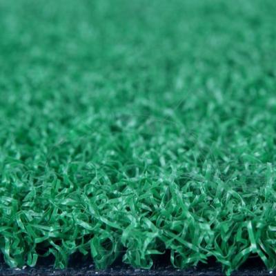 China 140 Stitches/M PE Material Artificial Lawn For Different Pets Field In Lime Green And Olive Green for sale