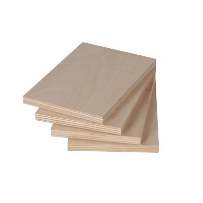 China Modern home decoration panel waterproof cheap plywood for indoor use laminated plywood melamine sheet for sale