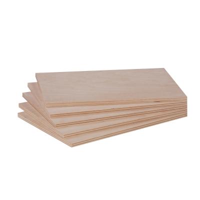 China Modern White Plywood Birch FSC JAS PS TS 9mm Face 910x1820 Plywood Board for sale